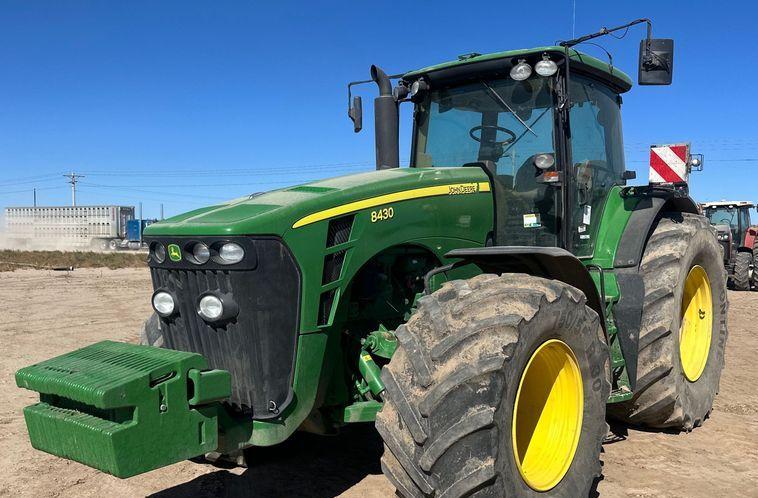 2008 John Deere 8430